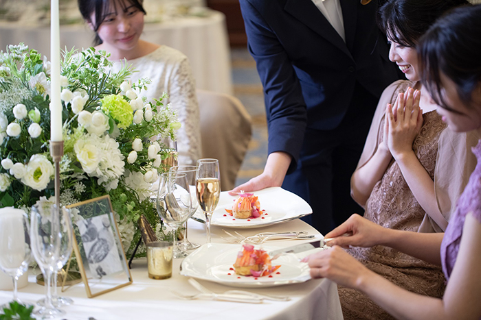 試食会			 			 			